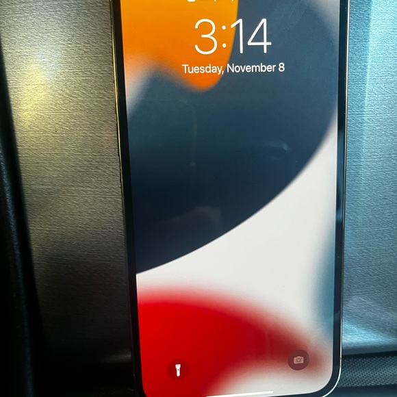 Apple 13 max pro 13 - Picture 6 of 8